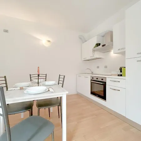 Daire 35 - Casa A Due Passi Dal Mare Terrazza - Wifi - Ac